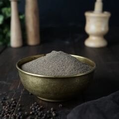 Karabiber Toz Dökme